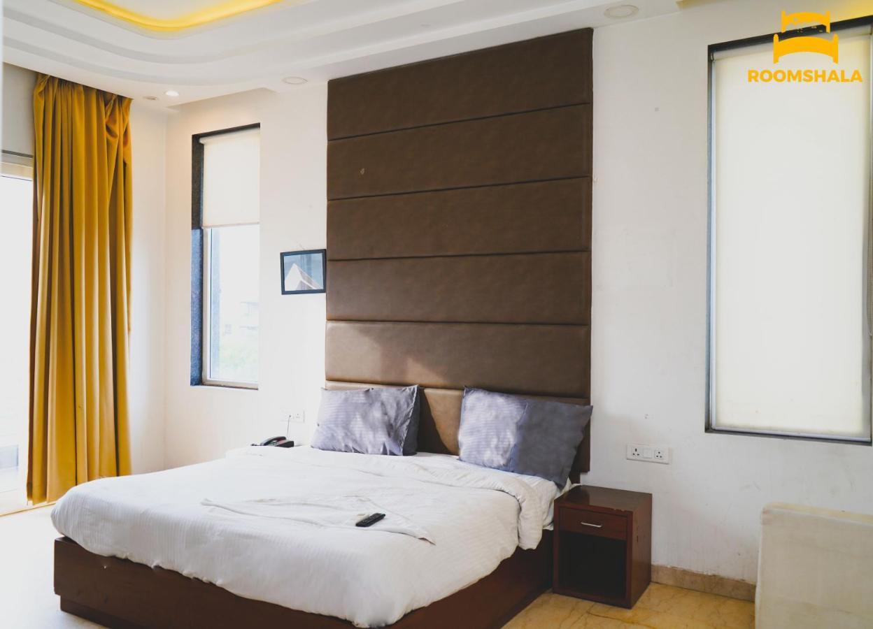 Hotel Ls 21 Badshahpur Exterior photo